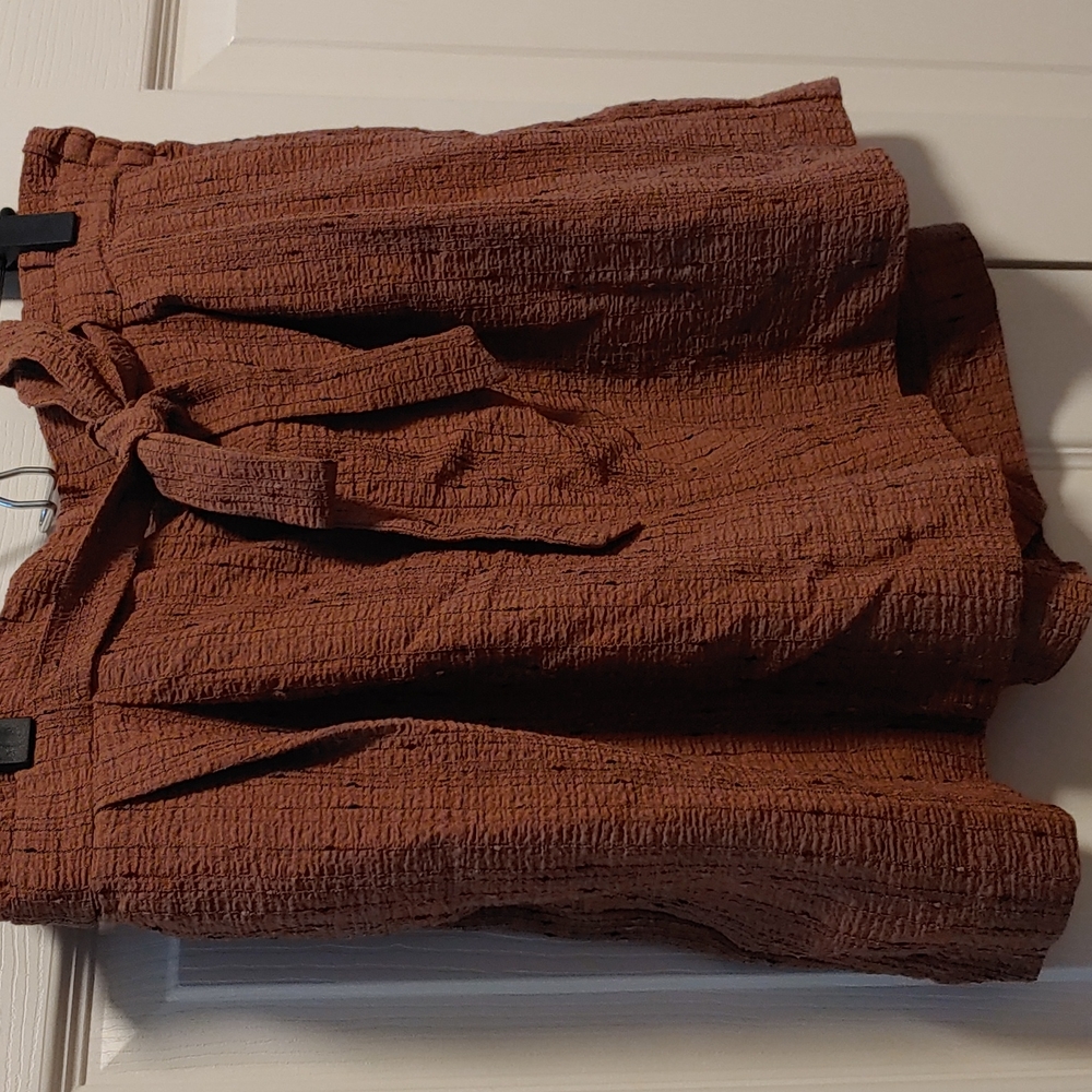 Tie belt shorts
